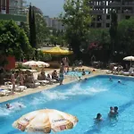 Club Bayar