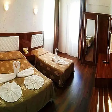 Hotel Club Bayar