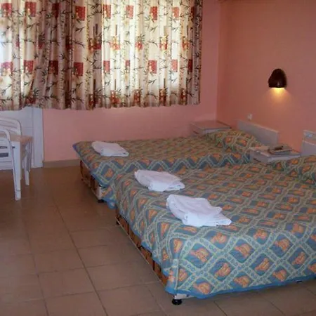 Club Bayar Otel