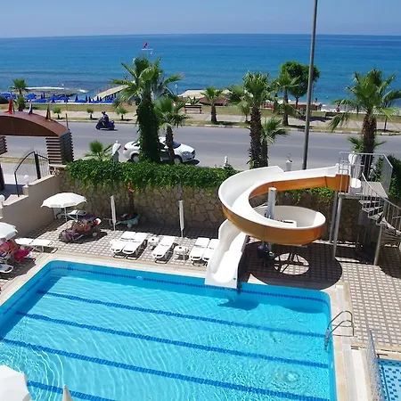 Club Bayar Otel 4*