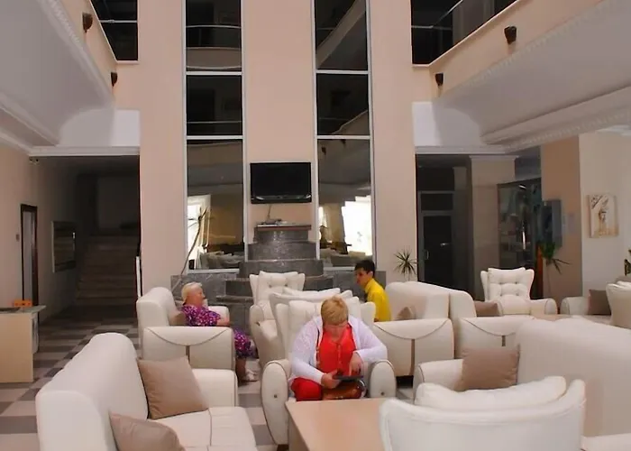Отель Club Bayar