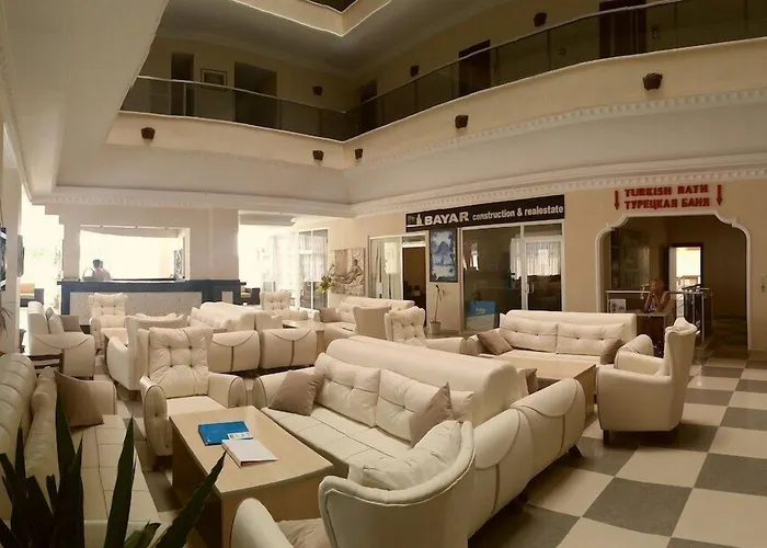 Club Bayar 4*