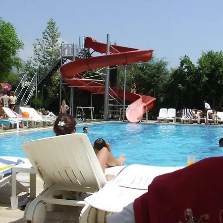 Hotel Club Bayar