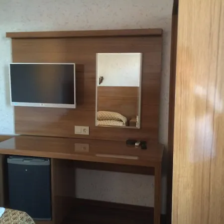 Hotel Club Bayar 4*