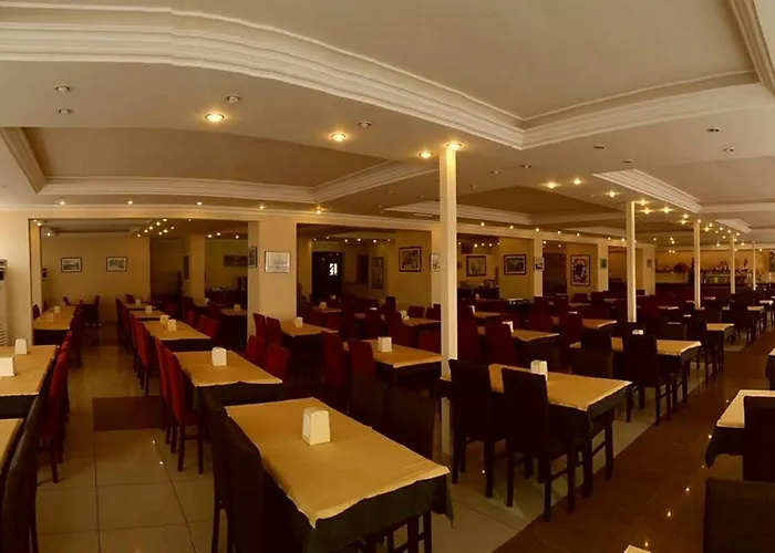 Club Bayar אלאניה